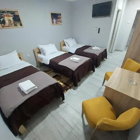 Smestaj & Protic فندق Šabac