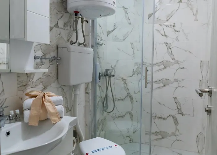 فندق Smestaj & Protic Šabac